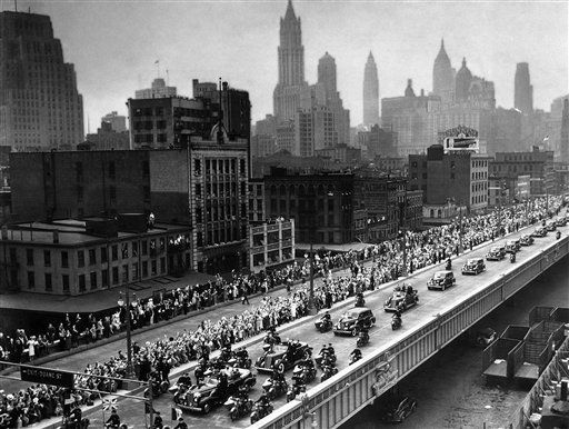 1939: Royal procession in New York City